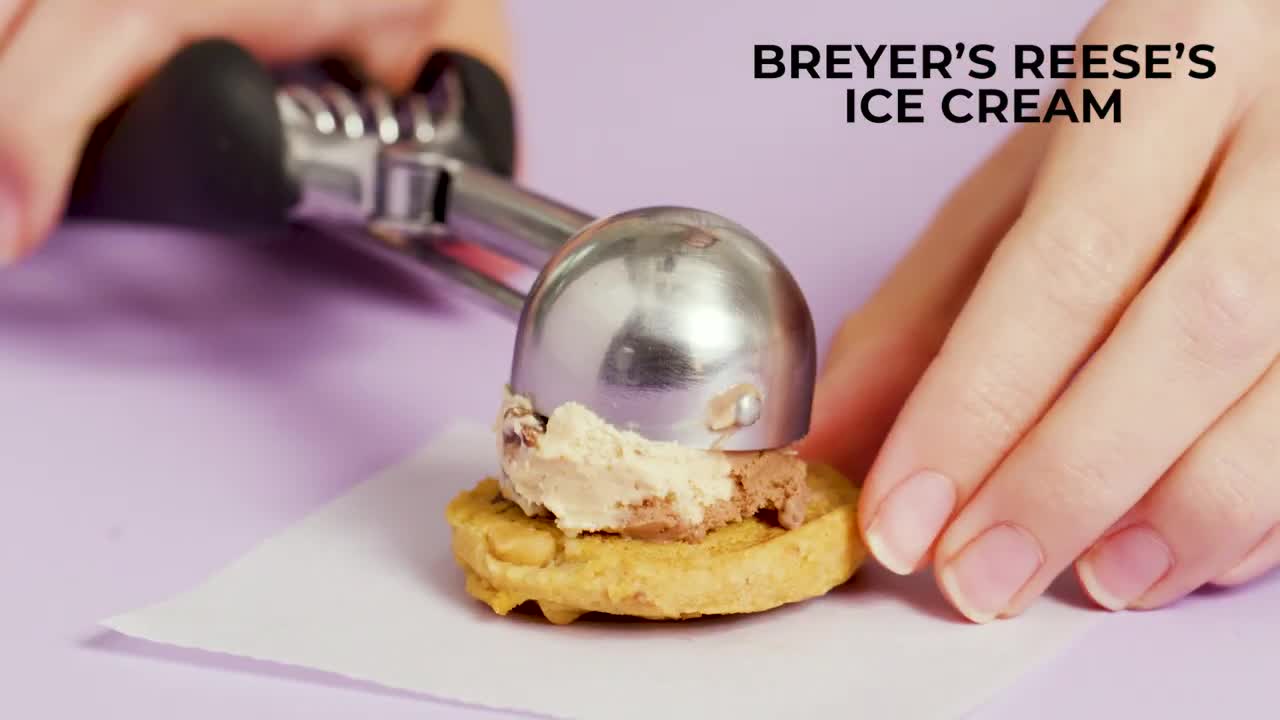 Hy-Vee Reese's Ice Cream Sandwiches | Hy-Vee Seasons