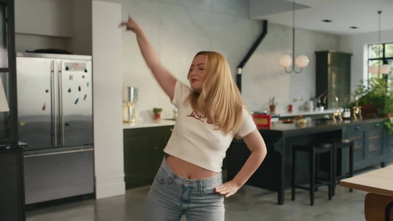 Levi's Dimz Dances in Denim