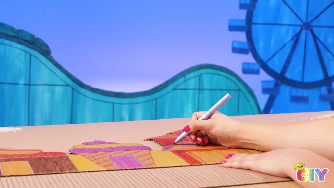 Crayola Cardboard Boardwalk || Crayola CIY