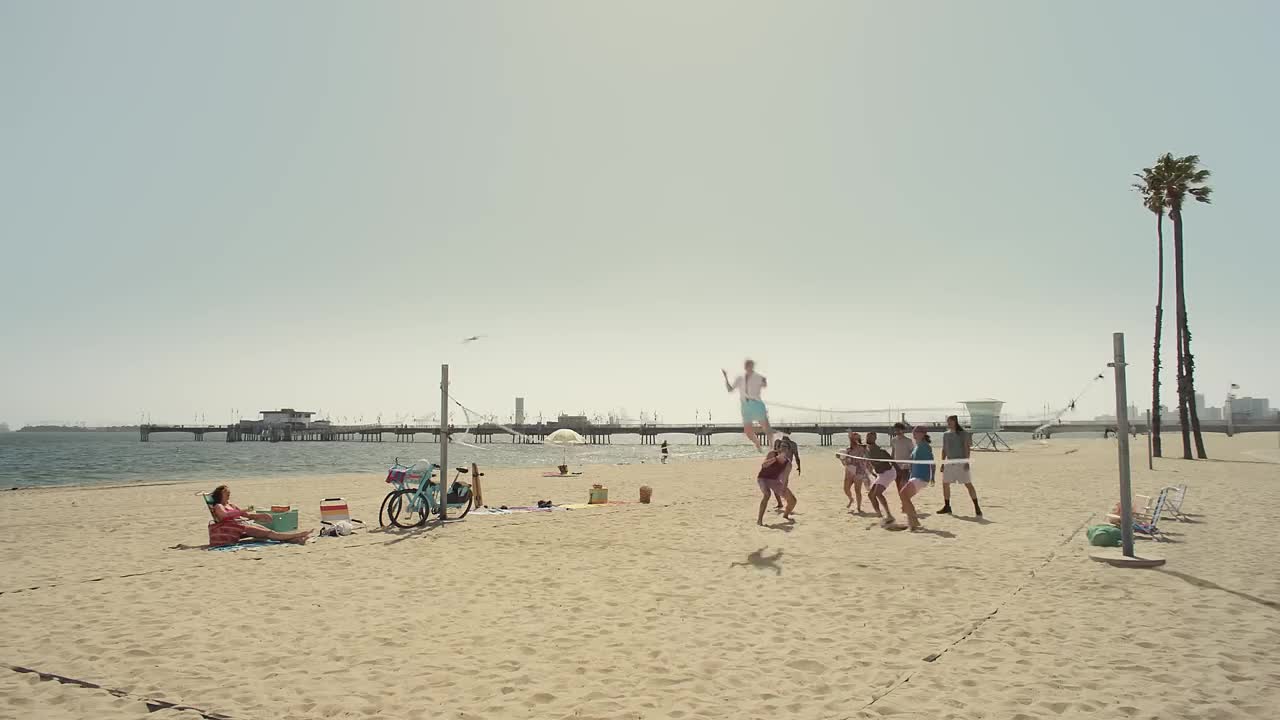 Little Caesars Pizza PEPSI® Pineapple, Please!