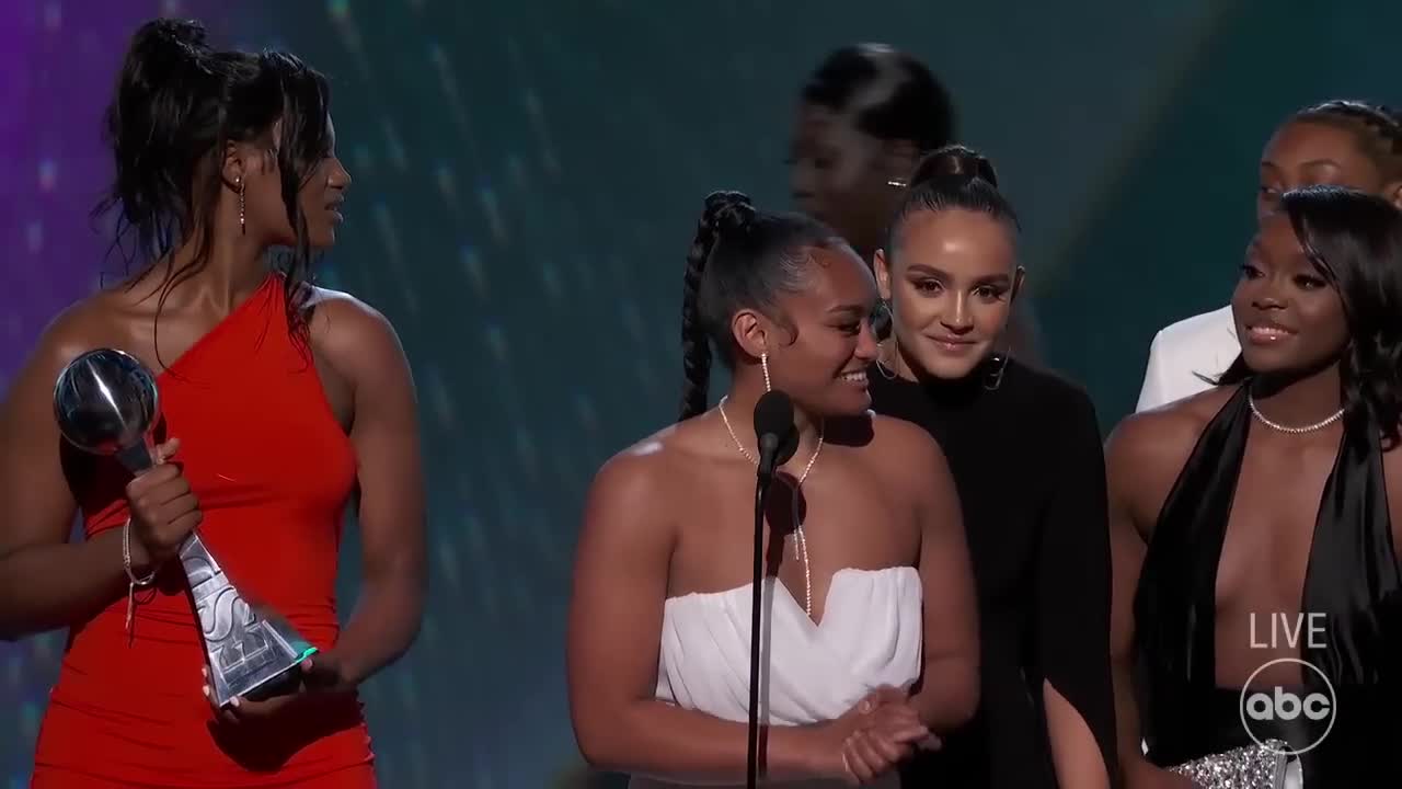  South Carolina women’s basketball wins Best Team | 2024