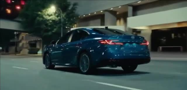  Camry 'Groove Things' Song by Martin Solveig Dragonette