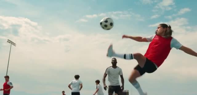 State Farm Patrick Mahomes and Cristo Fernández football