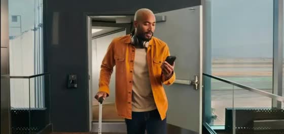 United Airlines 'Make Your Connection'