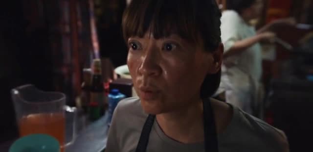 Samsung Galaxy Z Flip6 'Translations: Get $800 Off'