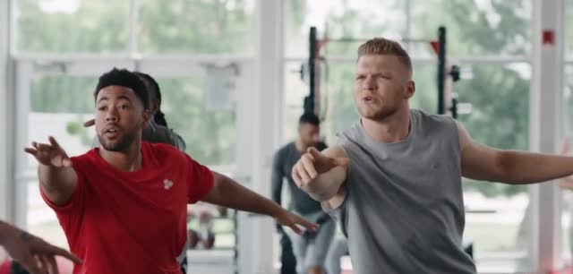 State Farm Aidan Hutchinson Ballet 