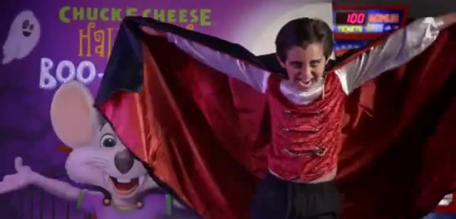 Chuck E. Cheese´s 'Halloween: So Much Fun It's Spooky'
