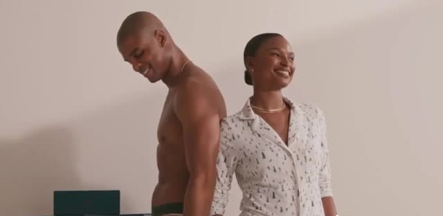 Tommy John 'Holidays: Feel Great to Give'