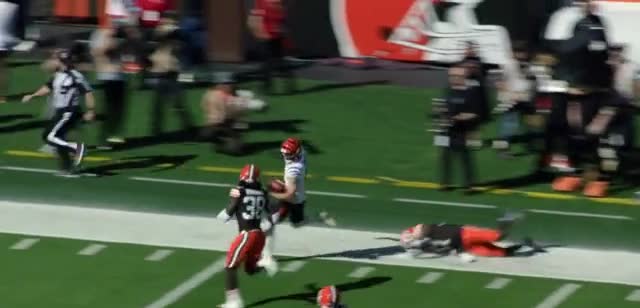 Subway Spicy Nacho Steak 'NFL: Bengels vs. Browns'