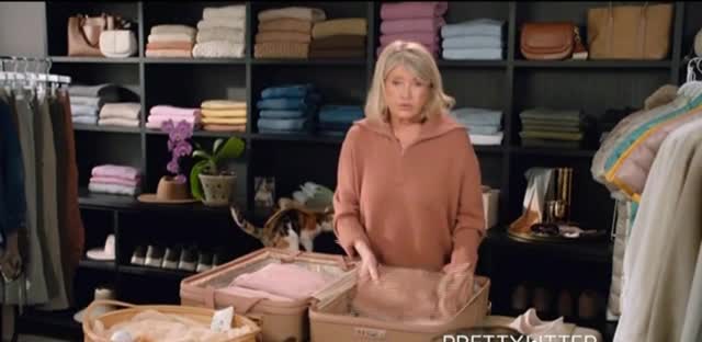 PrettyLitter 'Works Hard' Featuring Martha Stewart