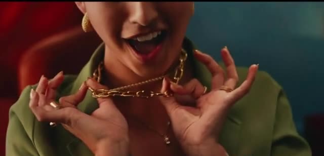 Zales 'Felices fiestas a mi'