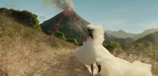 Reese's Chocolate Lava Big Cup Super Bowl 2025 'Bride'