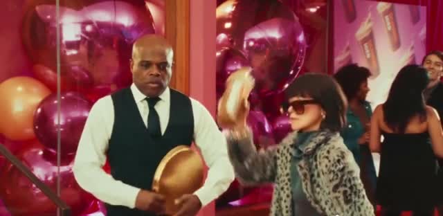 Dunkin´ Sabrina's Brown Sugar Shakin' Espresso 'Shake That Ess'