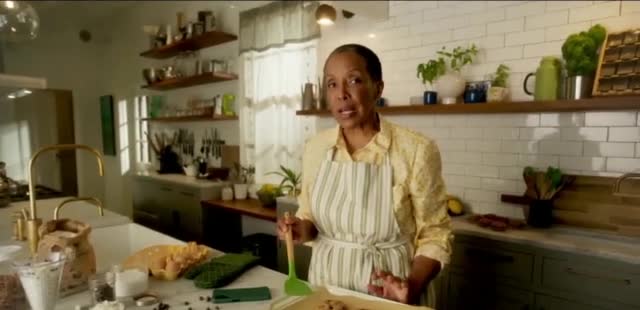 Cricket Wireless 'Gwendolyn's Cookies'