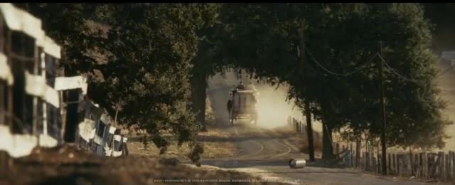  Super Bowl 2025 'Left Behind'