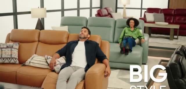 Rooms to Go 'Motion Collection: The Best Seat in the House' 