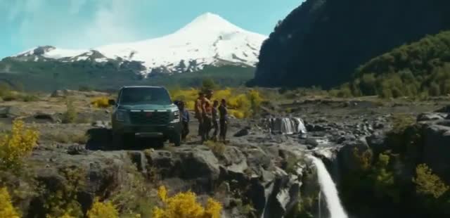  Armada 'Adventure Bigger: Shower'