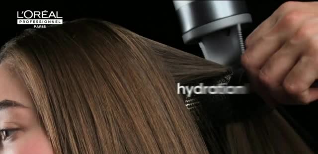 L'Oréal Paris AirLight Pro 'Faster Drying'