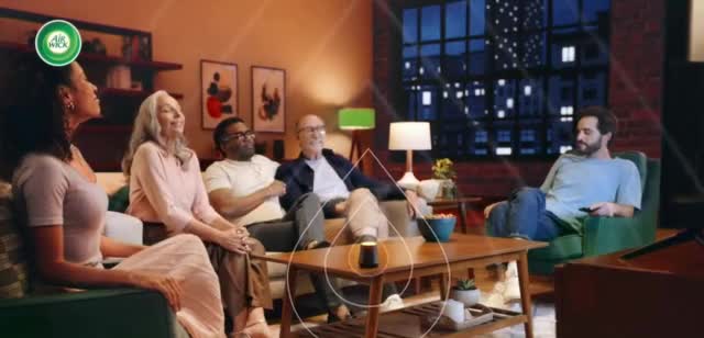 Air Wick Essential Mist Diffuser 'Always Inviting Friends'