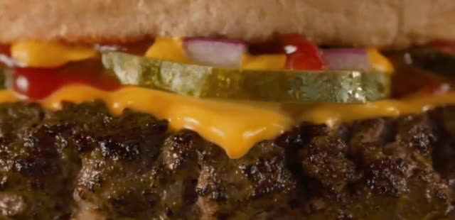 Chili´s Three for Me 'Big QP: 85% More Beef'