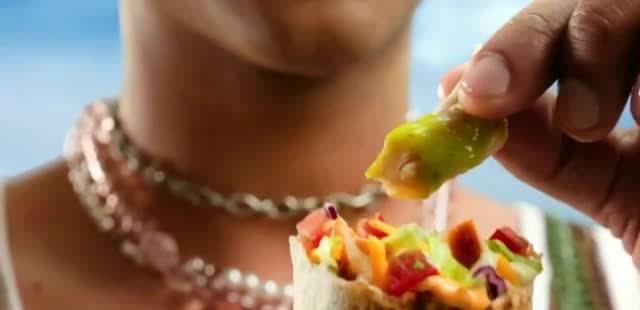 Taco Bell 'Extravagant Options: Cantina Chicken Burrito'