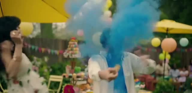 Walmart 'Fiesta de revelación de género: Entrega rapida' 