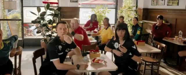 Wells Fargo Active Cash Card 'Fifa 26: Árbitros'