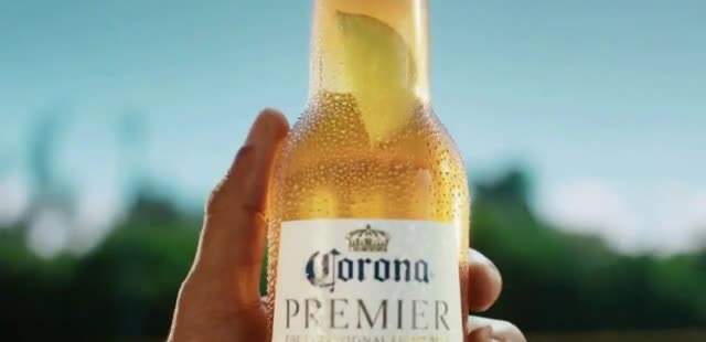 Corona Premier 'Baseball'