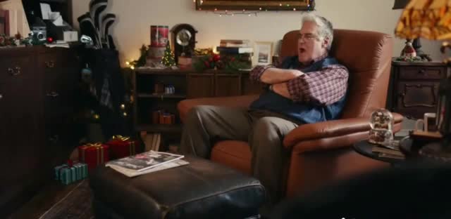 King's Hawaiian 'Holidays: Grandpa's Protest'