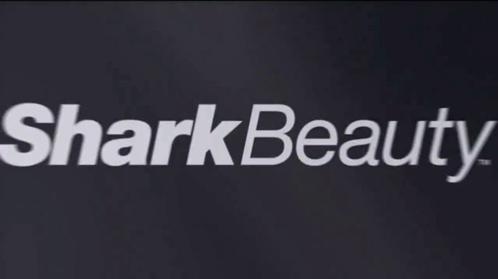 Shark Beauty – Facial Pro Glow “Bring the Spa Home” (2025)