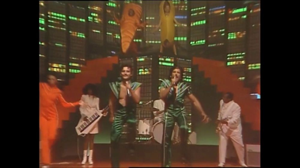 Instacart Super Bowl 2026 Pre‑Release: Bananas Featuring Benson Boone, Ben Stiller