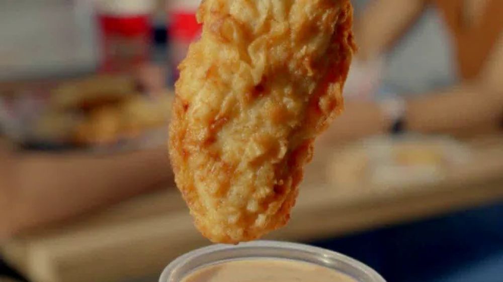 Raising Canes Mardi Gras: Let the Good Times Roll – Free Sauce