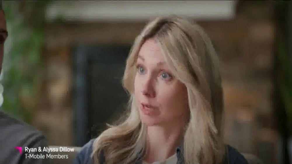 T-Mobile 'The Dillows'