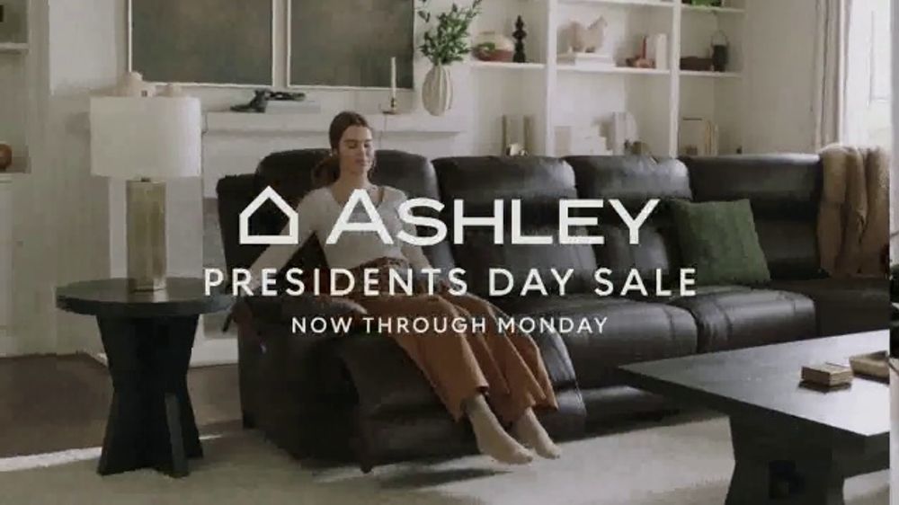 Ashley HomeStore 🛋️  President’s Day Sale: Doorbuster Deals