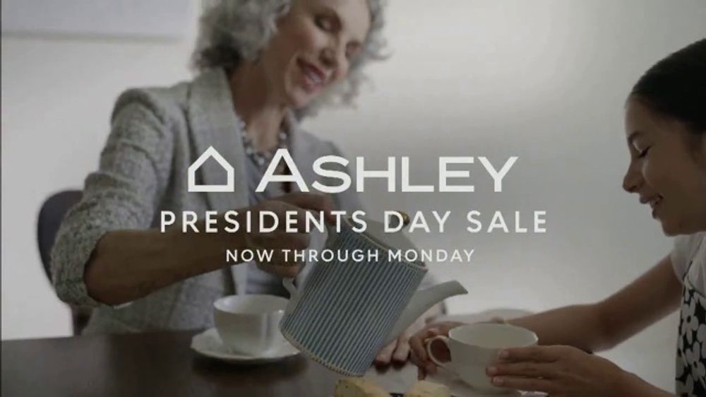 Ashley HomeStore 🛋️ President’s Day Sale: Up to 25% Off Entire Purchase