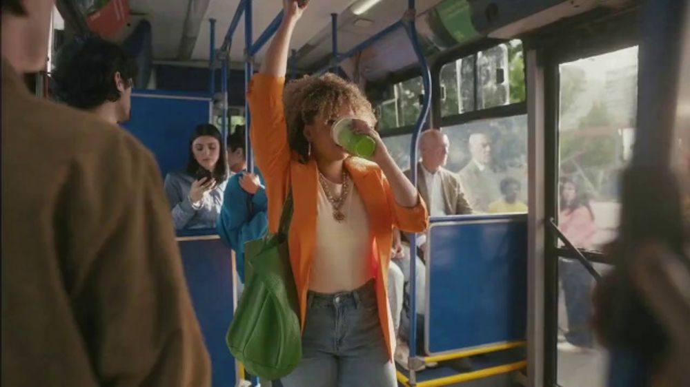 Kleenex Snap & Go 2026  “Anytime, Anywhere” Ad Breakdown