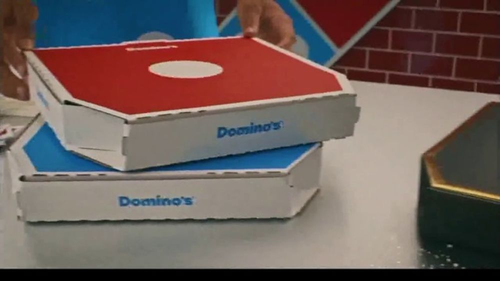 Domino´s Pizza Black and Gold + 2026