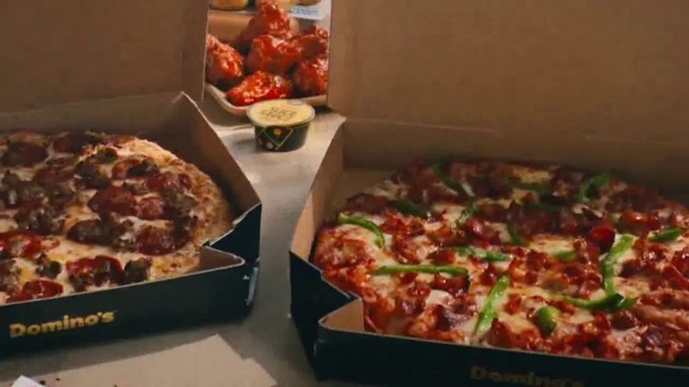 Domino´s Pizza ⭐ “Pan Pizza Hecha a Mano: Lo mejor de Domino’s”