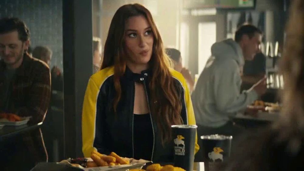 Buffalo Wild Wings ⭐  “Bottomless Chaps: Apps From $9.99”