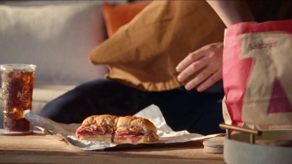Arby's French Dip Royale “Hello Your Royal Highness” 2026  – Quick Serve Ad Breakdown