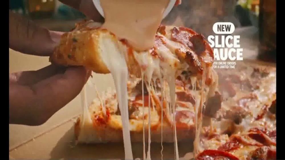 Domino´s Pizza Slice Sauce Perfect Pairing 2026