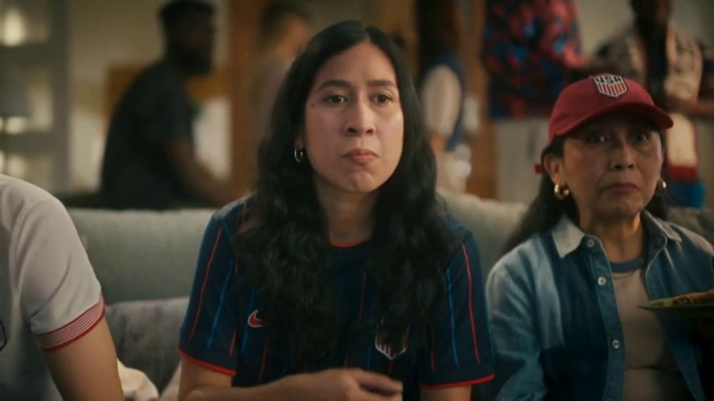 TUMS Chewy Bites – Love Food Back: Every Game – 2026