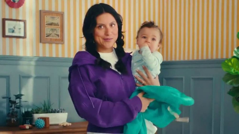 Arm & Hammer Laundry Deep Clean Detergent – “Stink and Stains” – 2026