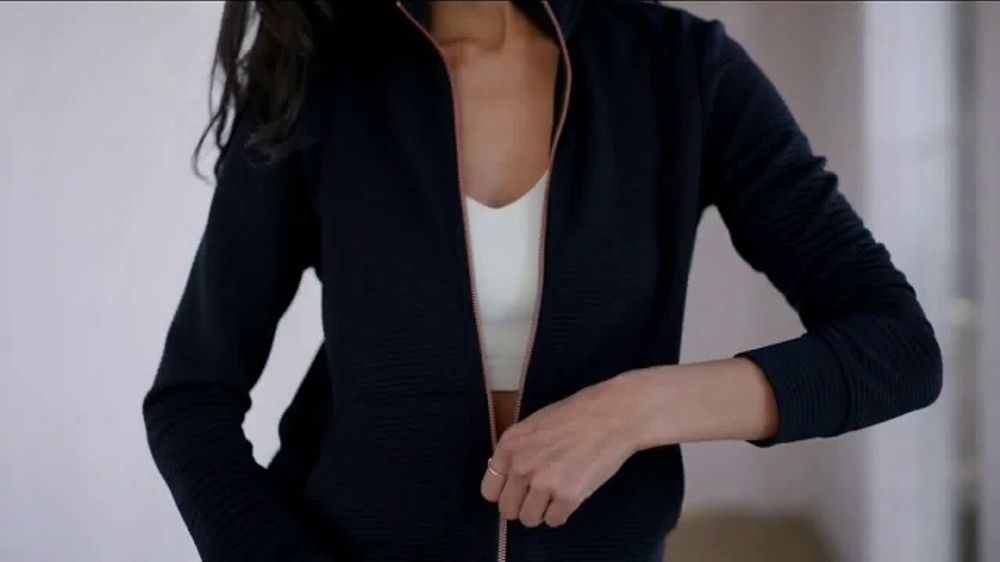 Skechers Cozy Fit Jacket – 2026 (“Goes With Everything”)