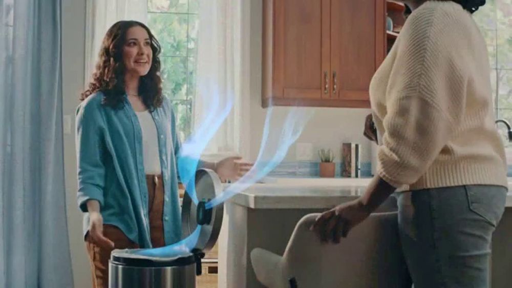 Febreze Trash Odor Fighter “My Trash” – 2026