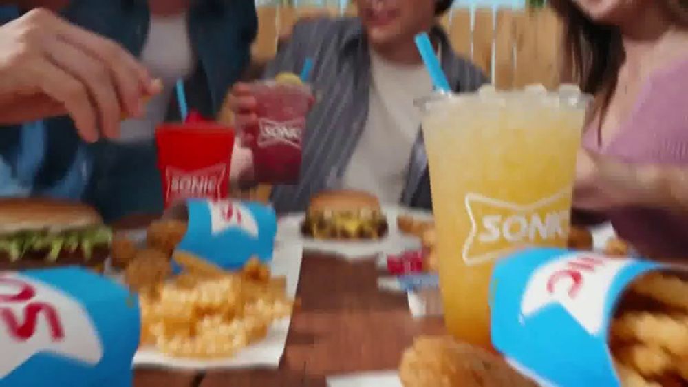 Sonic Drive‑In – Sonic Rewards: Bebida Gratis o Smasher – 2026 