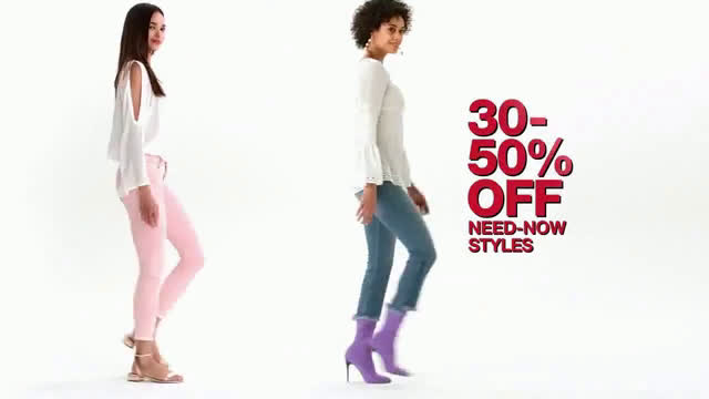  Prom Dresses, Shoes and Luggage