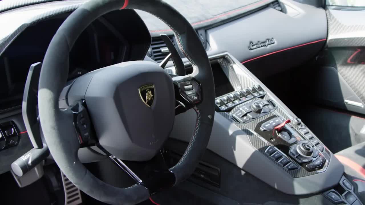 The Best Lamborghini TV Commercials ads in HD, pag: