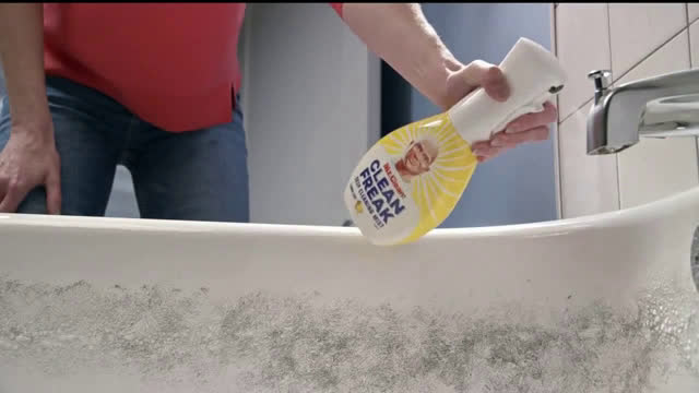  Clean Freak Mist from Mr. Clean