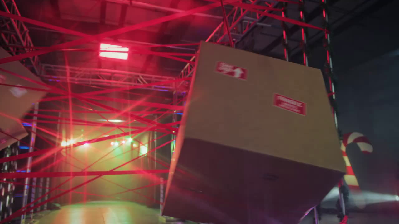  Holiday Warrior - Spanish